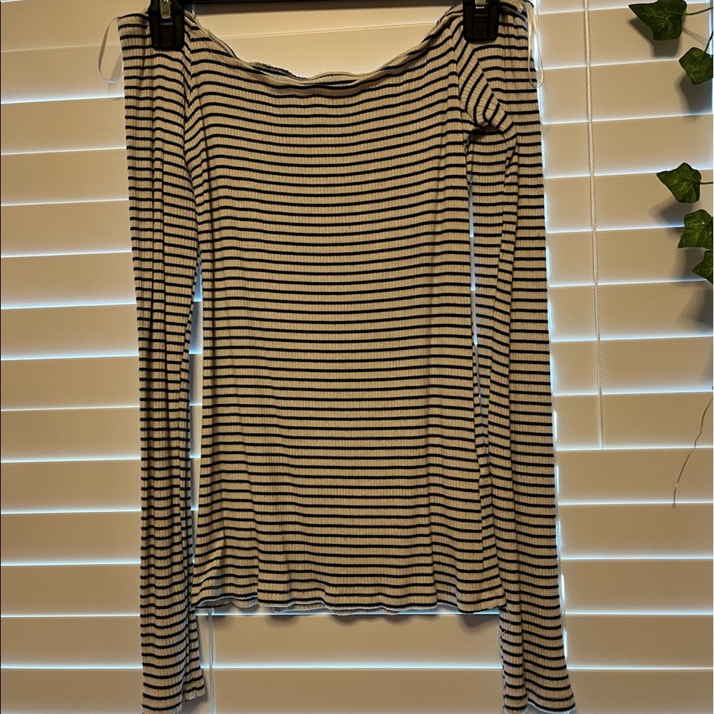 Hollister Striped Off Shoulder Long Sleeve!